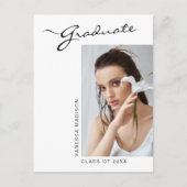 Modernes, elegantes Script-Foto | Grad-Ankündigung Postkarte (Vorderseite)