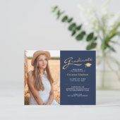 Modernes, elegantes Script Navy Blue | 2 Foto Grad Postkarte (Stehend Vorderseite)