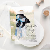 Modernes Elegantes Trendy Stylish Blue Bow Abschlu Pergament Einladungen