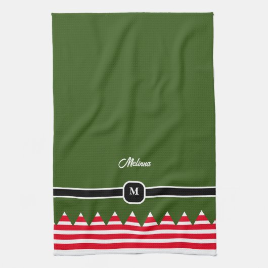 Modernes Elf Pine Green Holiday Monogram Geschirrtuch (Vertikal)