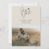 Modernes Elfenbeinkalligrafie-Script-Foto Save The Date (Vorderseite)