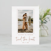 Modernes Elopement Tipp für das Knot-Foto Rose Gol Folieneinladung (Stehend vorne)