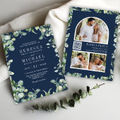 Modernes Eukalyptus-Foto QR Code Navy Blue Wedding Einladung