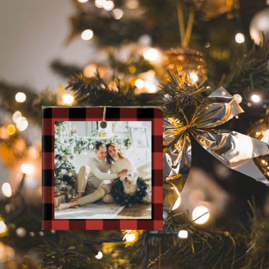 Modernes, familienrotes Buffalo Kariert mit Foto Keramikornament