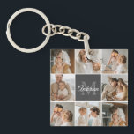 Modernes Family Collage Foto & Personalisierte Ges Schlüsselanhänger<br><div class="desc">Erleben Sie die warmen Momente Ihrer modernen Familie in einem wunderschön gestalteten Collage Foto. Mit diesem personalisierten Meisterwerk, das exklusiv auf Zazzle erhältlich ist, feiern Sie das Lachen, die Liebe und die gepflegten Erinnerungen. Erschaffen Sie eine atemberaubende Montage, die das Wesen Ihrer einzigartigen Familiendynamik verkörpert - von Meilensteinfeiern bis hin...</div>