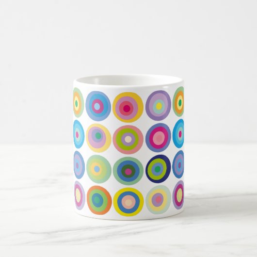 Modernes, farbenfrohes Muster aus Zirkeln des Mitt Kaffeetasse (Mittel)
