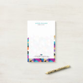 Modernes, farbiges Triangle geometrisches Muster Post-it Klebezettel (Auf Schreibtisch)