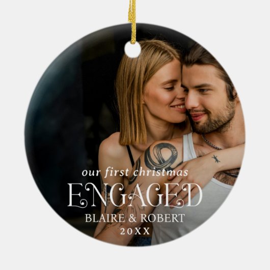 Modernes, feines Typografie-Foto Elegant Verlobt Keramik Ornament (Hinten)