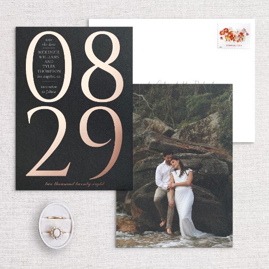 Modernes, fett großes Datum Save the Date schwarz Folieneinladung