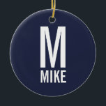 Modernes, fett Personalisiertes Monogramm und Name Keramik Ornament<br><div class="desc">Modernes Schwarz-Weiß-Monogramm-Design mit personalisiertem Monogramm und Namen im modernen fett formatierten Sans Serif Schriftart Stil. Perfekt als modernes Loft/minimalistisches Wohngestaltung Accessoire in dieser Ferienzeit.</div>