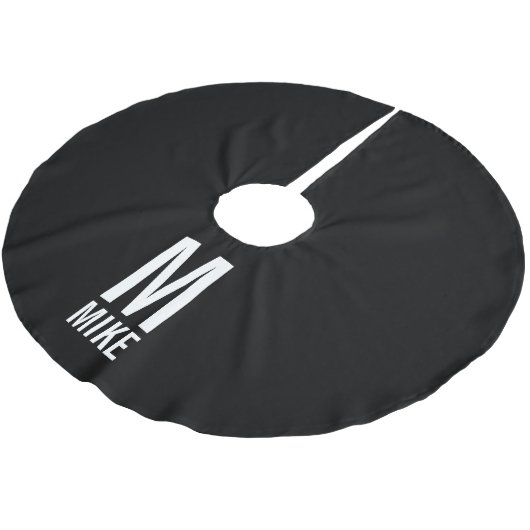 Modernes, fett Personalisiertes Monogramm und Name Polyester Weihnachtsbaumdecke (Schrägansicht)