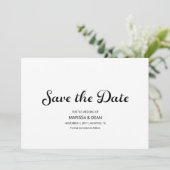 Modernes Flair Script White Wedding Save the Date Einladung (Stehend Vorderseite)