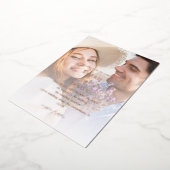 Modernes Foto 7 Vertikale Hochzeit Folieneinladung (Gedreht)