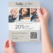 Modernes Foto Beauty Salon Nail Tech Flyer (Hand)
