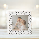 Modernes Foto & Black Dots Schönheitsgeschenk Holzkisten Schild<br><div class="desc">Modernes Foto & Black Dots Schönheitsgeschenk</div>