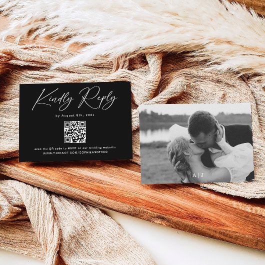 Modernes Foto Black Wedding RSVP Begleitkarte