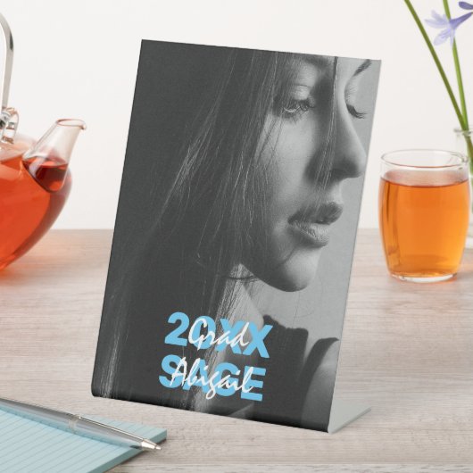 Modernes Foto Blau und Weiß Abschluss Sockelschild (In Situ)