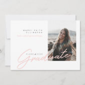 Modernes Foto Blue Pink Graduate Ankündigung (Vorderseite)