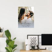 Modernes Foto Calligraphy Dusty Blue Poster (Heimbüro)