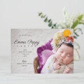 Modernes Foto Collage Monogram Neugeborene Geburt Ankündigung (Stehend Vorderseite)