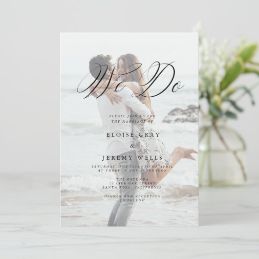 Modernes Foto, das wir für Hochzeiten einladen Einladung (Stehend Vorderseite)