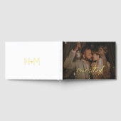 Modernes Foto Elegante Script Monogram Wedding Gästebuch (Voll)