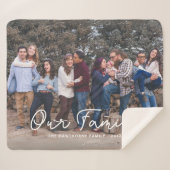 Modernes Foto Eleganter Familienskripttext Sherpadecke (Vorderseite (Horizontal))