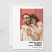 Modernes Foto Es ist Ereignis kühne Negative Space Save The Date (Rückseite)