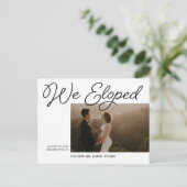 Modernes Foto für die Hochzeitsankündigung Postkarte (Stehend Vorderseite)