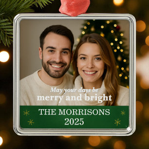 Modernes Foto für Green und Gold Snowflake Ornament Aus Metall