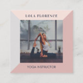 Modernes Foto für minimale geometrische Bold Yoga Quadratische Visitenkarte (Rückseite)