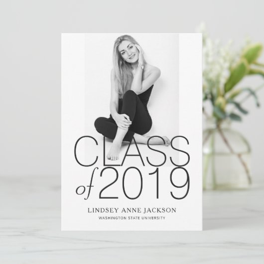 Modernes Foto für Minimalistisch gestapelte Abschl Ankündigung (Stehend Vorderseite)