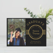 Modernes Foto Graduate Gold Streifen Abschluss Ankündigung (Stehend Vorderseite)