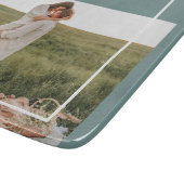 Modernes Foto Grüne Familie Liebliches Geschenk Schneidebrett (Ecke)