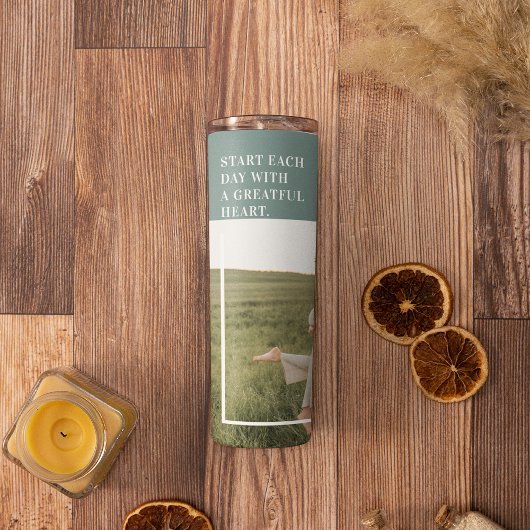 Modernes Foto Grüne Familie Liebliches Geschenk Thermosbecher