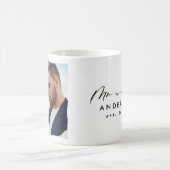 Modernes Foto Hochzeit personalisiert Mr. und Mrs. Kaffeetasse (Mittel)