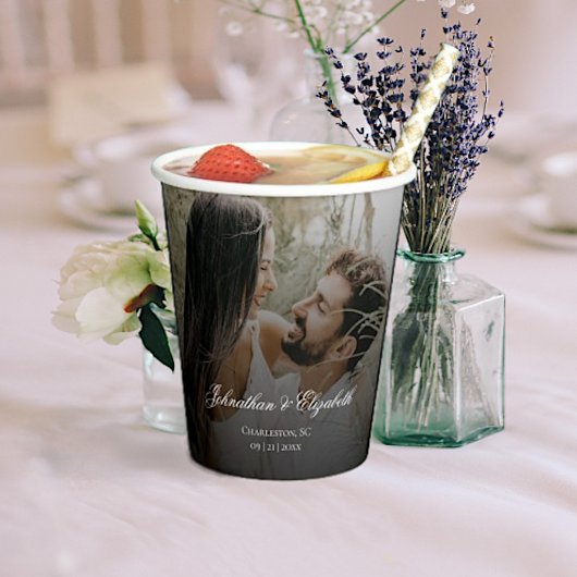 Modernes Foto mit Black Overlay-Hochzeit Pappbecher