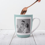 Modernes Foto mit familiärer Atmosphäre Milchtasse<br><div class="desc">Modernes Foto mit familiärer Atmosphäre</div>