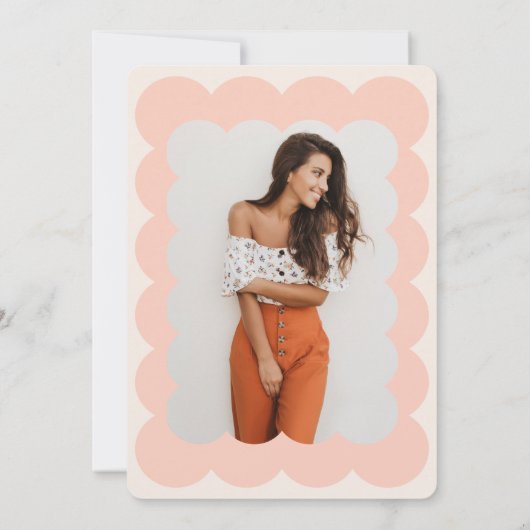 Modernes Foto mit minimalem rosa Retro-Rand Einladung (Rückseite)