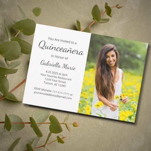 Modernes Foto Quinceañera Gray Typografy Einladungspostkarte