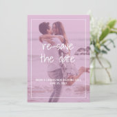 Modernes Foto Rosa Filter Hochzeitspause Einladung (Stehend Vorderseite)