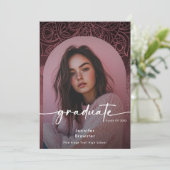 Modernes Foto Rosa Mandala Abschluss Ankündigung (Stehend Vorderseite)