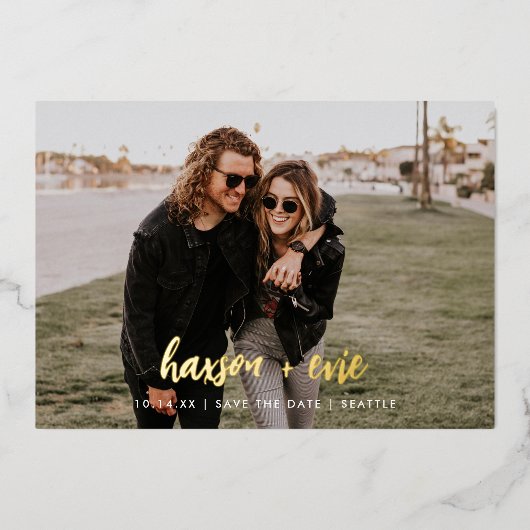 Modernes Foto Save the Date kühne Foil Names Folieneinladung (Vorderseite)