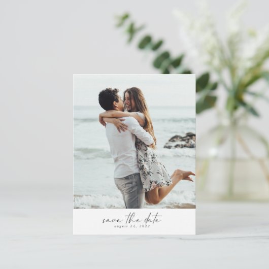Modernes Foto Save the Date PostCard Ankündigungspostkarte (Stehend Vorderseite)