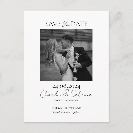 Modernes Foto Save the Date Script Wedding Postcar Ankündigungspostkarte (Vorderseite)