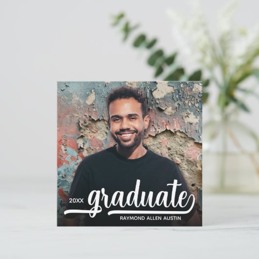 Modernes Foto Schwarzer Abschluss Einladung (Stehend Vorderseite)