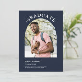 Modernes Foto Script Navy Blue Abschluss Einladung (Stehend Vorderseite)