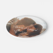 Modernes Foto Script Wir sind Verlobtes Party Pappteller (Schrägansicht)