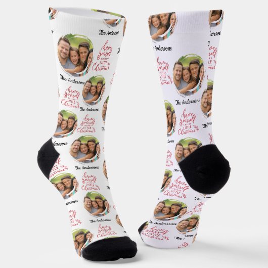 Modernes Foto und Name frohe Weihnachten Socken (Gewinkelt)