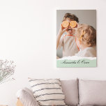 Modernes Foto und Personalisierter Name Minze Gesc Leinwanddruck<br><div class="desc">Das moderne Foto mit Personalisierten Namen und Mint Geschenk! Dieses einzigartige und nachdenkliche Geschenk ist dazu gedacht, die besonderen Momente Ihrer Familie zu feiern und zu schätzen.Gönnen Sie sich mit dem modernen Foto und dem Personalisierten Namensschild ein Geschenk von gepflegten Erinnerungen und personalisierter Süße. Es ist eine sinnvolle und reizvolle...</div>
